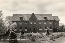Van klooster tot cultuurhart: het bijzondere levensverhaal van een monument in Drachten