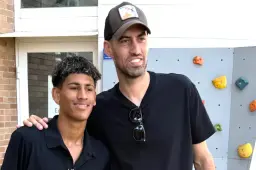 Gabriel heads to Spain amid wild advice as composed Man Utd's Carrick gives composed reply