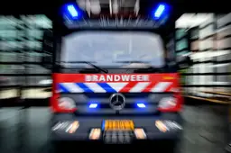 Voertuigbrand op Groningenstraat in Alphen aan den Rijn
