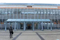 Verdachte uit Geldrop dreigde zijn ex met publiceren naaktfoto’s; eerwraak lag op de loer