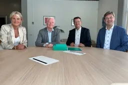 Foto v.l.n.r. Marjana van Belkum - Rob Olde Kalter - Frank Niens - Menno Both