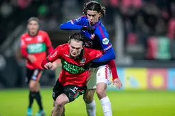 Akman krijgt drie wedstrijden schorsing voor overtreding op Sadílek