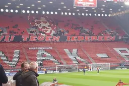 Supporters zijn duidelijk en toon is gezet: "Wij tegen iedereen"
