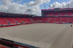 FC Twente verwijdert beschadigde grasmat vlak voor duel met FC Utrecht