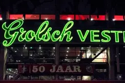 Supporters FC Utrecht laten ploeg wederom in de steek
