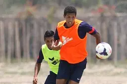 FC Twente heeft opnieuw jonge speler uit Peru op proef