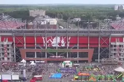 Video: Luchtbeelden van de Grolsch Veste vanuit de helikopter