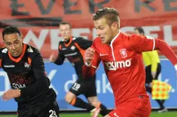 Jong Twente in blessuretijd onderuit