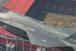 GRANDIOOS! Foto JSF F35 boven de Grolsch Veste