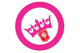 GeenStijl redacteur spuugt gal: "Helaas is FC Twente terug op het hoogste niveau"