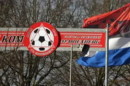 Tukkers spelen oefenwedstrijd op Het Westerpark in Beerzerveld