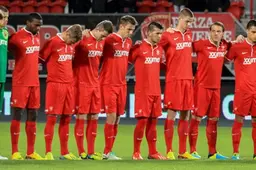 Minuut stilte voor aanvang FC Twente - FC Groningen