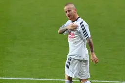 Stoch over dolle busrit op de A1: "Het pissen was een groot probleem"