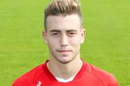 Video: Busquets is gearriveerd en poseert in FC Twente tenue