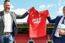 FOTO: Hoofdsponsor deelt gratis 'tatoeages' uit tijdens Open Dag FC Twente