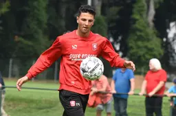 Zekhnini vervangt geschorste Nakamura tegen Heracles Almelo