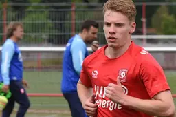 FC Twente haalt rechtsback terug naar Enschede: "Kon deze kans niet laten lopen"