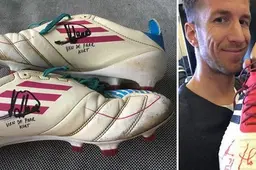 Bijzondere veiling met gesigneerde kicksen van Janko en Van de Paar