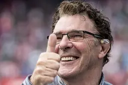 Van Hanegem geniet van aanvallers FC Twente: "Die gasten maken er echt wat van"