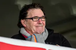 Van Hanegem: "FC Twente is meer titelkandidaat dan Ajax"