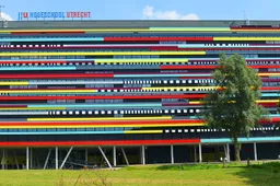 colourful building hogeschool utrecht