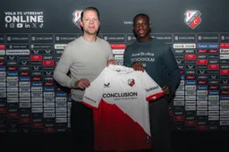 Yoann Cathline tekent bij