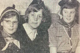 Hoenderman, Slaat en Duppen