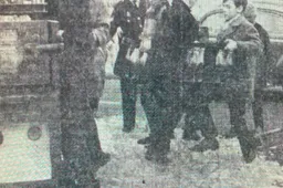 melkbezorger verliest lading flessen