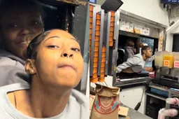 thumb_vk_Dames_slopen_een_drive_thru