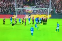 Dries Mertens trapt eventjes de perfecte vrije trap (video)