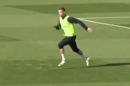 En dan maakt Ronaldo plots deze onwaarschijnlijke goal op training (video)