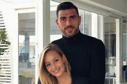 WAG van Graziano Pellè schittert in deze sexy bikini (foto)