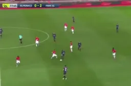 Met deze héérlijke panna maakt Neymar Moutinho compleet belachelijk (video)