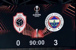 Antwerp-fans hebben het gehad met topaankoop: "Mocht nog niet op de bank"