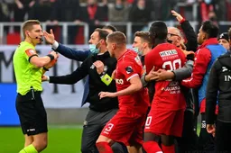 Peter Vandenbempt neemt Seck op de korrel na Antwerp-Standard