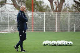 'Philippe Clement mag binnenkort nationale held verwelkomen'