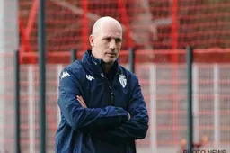 Philippe Clement krijgt ferme tik van Alfred Schreuder