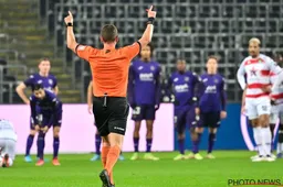 Anderlecht-fans door het lint na VAR-tussenkomst: "Dit krijg je niet uitgelegd"