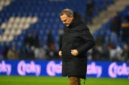Genk-sterkhouder haalt ex-coach John van den Brom plots zwaar onderuit