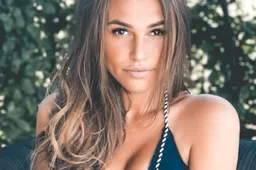 Mega sexy ex-WAG Ines Van Uythem geeft boezem prijs en laat fans smachten: “Wow!”