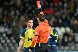 Vanzeir heeft er genoeg van en legt criticasters het zwijgen op na vuistslag