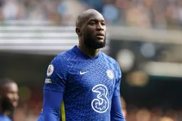 Romelu Lukaku is ten einde raad bij Chelsea na historisch dieptepunt