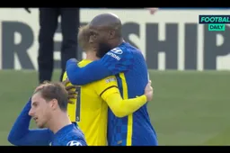 Lukaku zorgt plots voor emotioneel moment bij Chelsea: "Kijk nu!" (VIDEO)