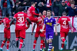 Antwerp flirt in spectaculaire partij met vernedering tegen tien man van Beerschot