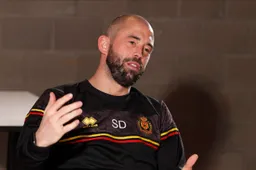 'Brian Priske heeft er genoeg van en haalt verrassend uit naar Steven Defour'