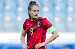 Bom barst bij Red Flames: Tessa Wullaert ziet ploegmate furieus uithalen