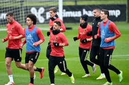 Rode Duivel wordt opeens uitgespuwd door eigen supporters: "Over en out"