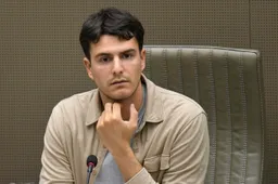 Conner Rousseau laat zich uit over Club Brugge-spelers: "Die gaat erover"