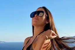 Sexy ex Marta doet Thibaut Courtois tijdens trouw omkijken naar boezem: “Wow”