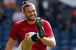 'Club-fans reageren fel na nieuws over Andy Carroll: "Mannaert op de dool"